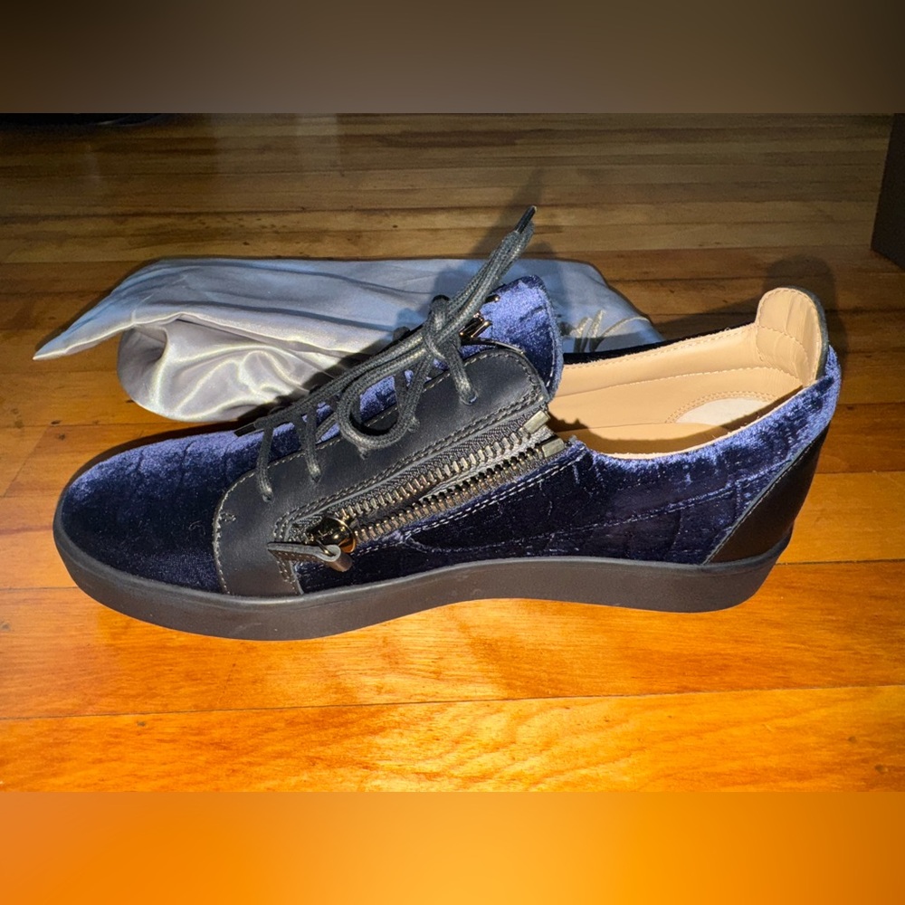 Men’s Giuseppe Zanotti dress shoes